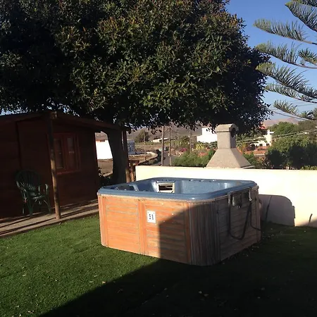 Casa Rural Valentin Guest house